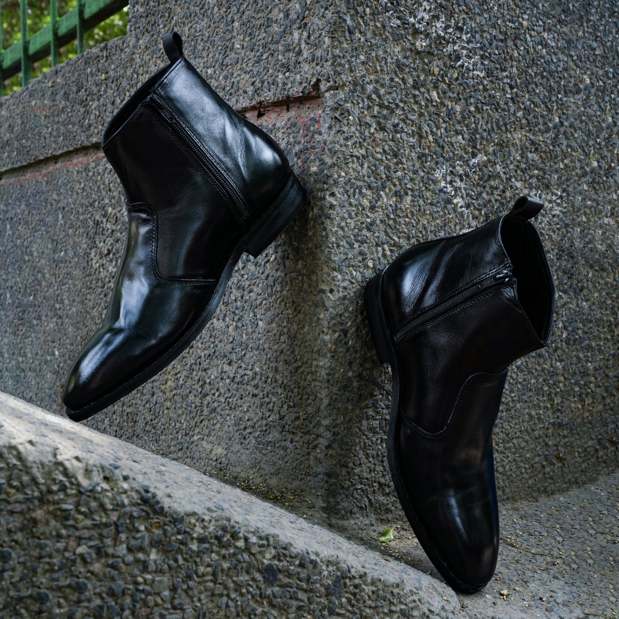 Chelsea Boots with Zipper