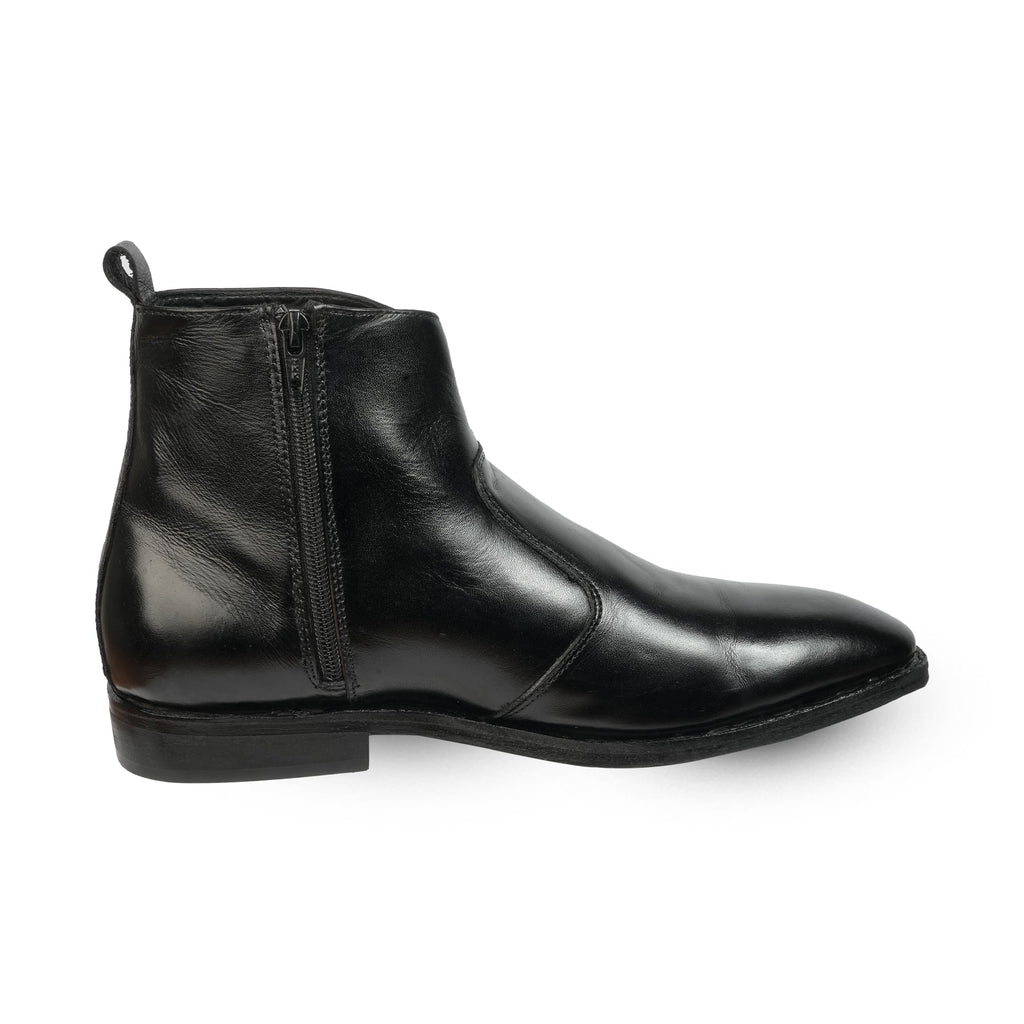 Chelsea Boots with Zipper
