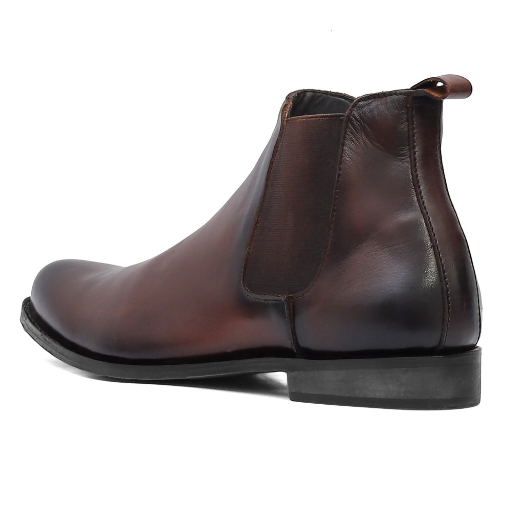 Heritage Classic Leather Chelsea Boots