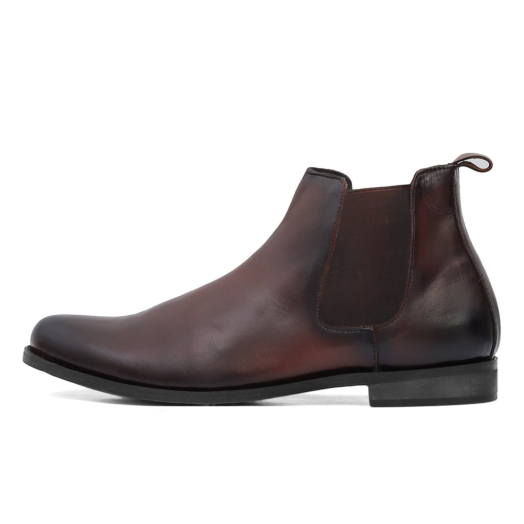 Heritage Classic Leather Chelsea Boots